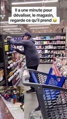 Il a une minute pour dévaliser ce supermarché !