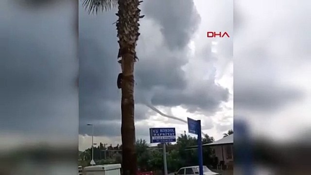 Alanya'da denizde çıkan devasa hortum cep telefonu kamerasında