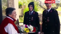 Türkiye'nin ilk kadın subayına Kadınlar Günü ziyareti