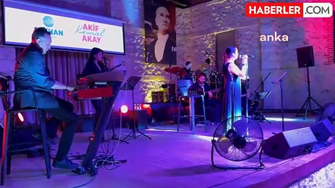 Seyhan Belediyesi Mart Konserleri Demet Sağıroğlu ile Başladı