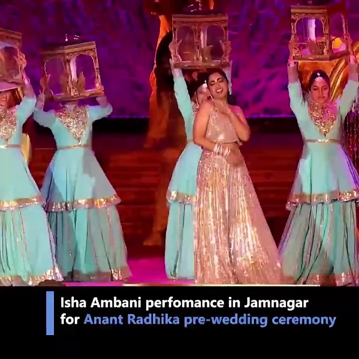 Isha Ambani #stunning dance performance on jhumka during #AnantRadhikaPreWedding bash