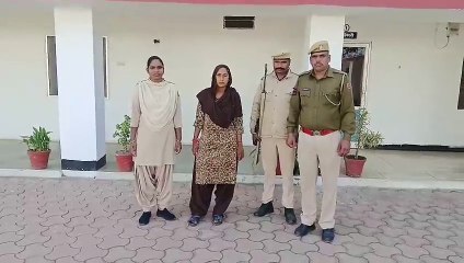 चोरी की ज्वैलरी खरीदने के आरोप में फरार महिला को किया गिरफ्तार