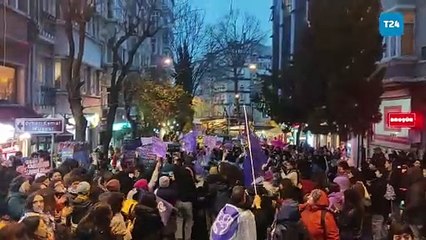 Kadınlar ve LGBTİ+'lar Feminist Gece Yürüyüşü için Taksim'e çıkıyor