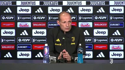 Calciomercato Juventus, Allegri: "Ci pensano i direttori"
