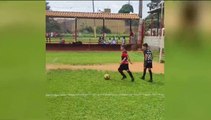 Giovane calciatore salta tutti e realizza una rete eccezionale