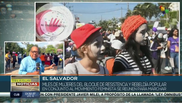 En El Salvador mujeres se movilizan por sus derechos durante el 8M