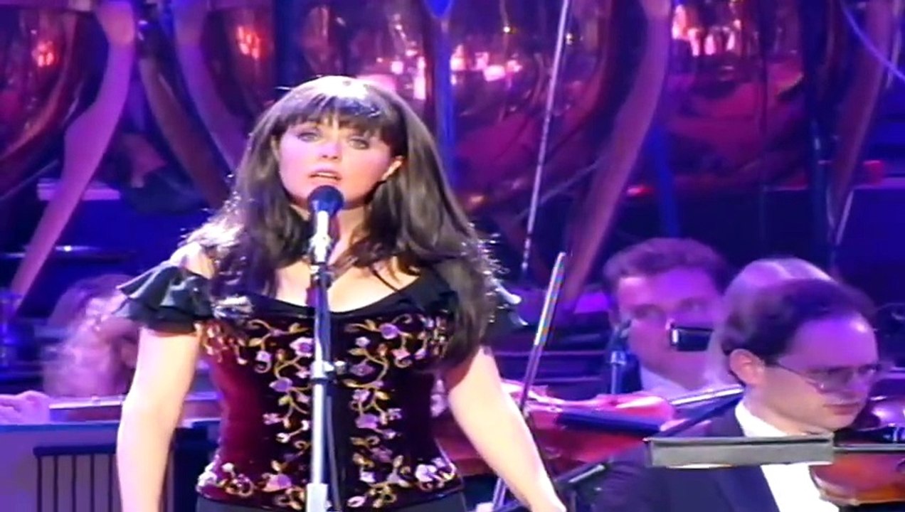 SARAH BRIGHTMAN: IN CONCERT — WHO WANTS TO LIVE FOREVER (BRIAN MAY) QUEEN MUSIC LTD.