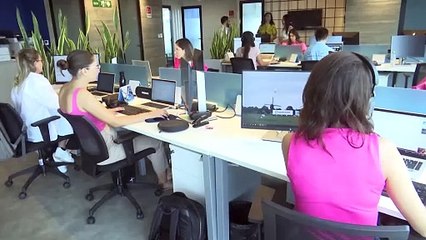 51 DIA MUJER EMPRESARIAS  T 1.55 SEG