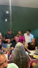 Bolsonaro faz surpresa na pizzaria em Salvador 🍕