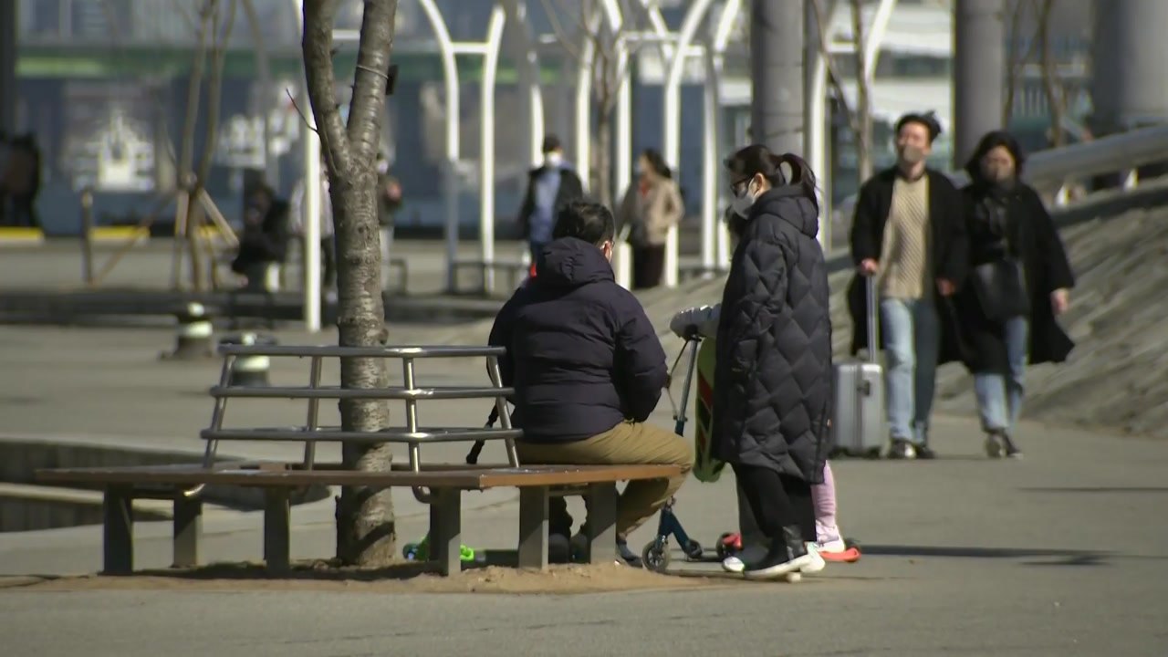 [날씨] 주말도 꽃샘추위...내일 낮부터 꽃샘추위 누그러져 / YTN