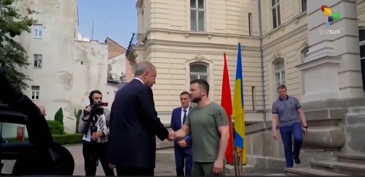 Pdte. Erdogan se reunió con su homólogo ucraniano Volodímir Zelenski