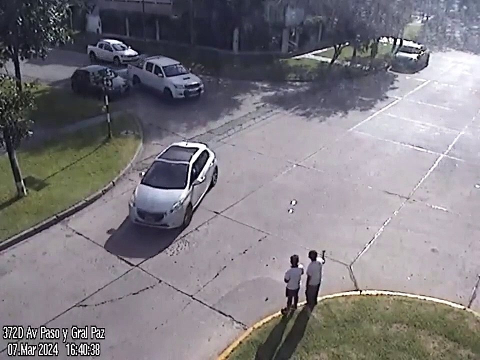 Por cumplir reto de TikTok, dos niños se escapan de escuela en Argentina