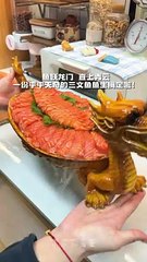 Prepare salmon dishes Asian chef style