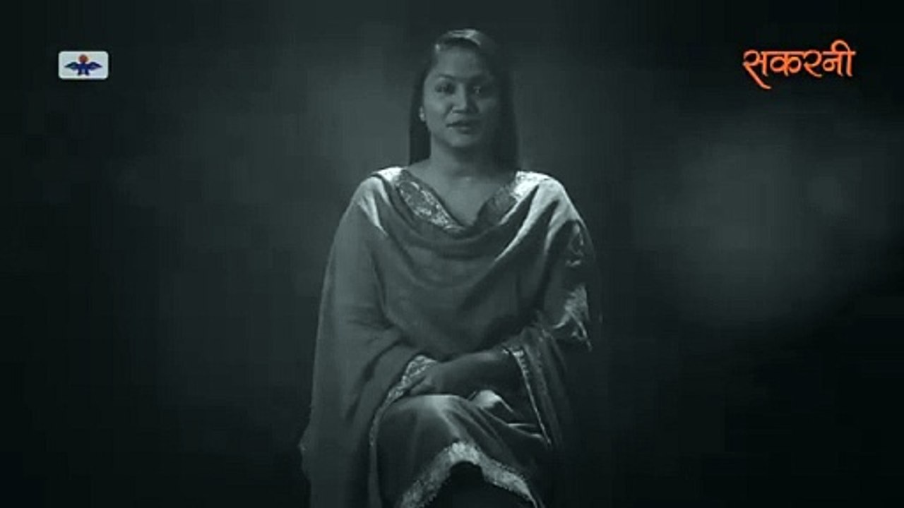 कहा जाता है कि एक स्त्री निर्जीव मकान को अपने प्रेम, समर्पण और त्‍याग से एक ख़ूबसूरत घर में बदल देती है। वे कामकाजी होकर भी परिवार के सदस्यों की छोटी से छोटी चीज़ों का ध्‍यान रखती है। लेकिन उसके इस प्रेम, त्‍याग और समर्पण के लिए उन्हें शुक्रिया नहीं कहते।