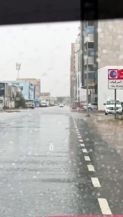 Rains in UAE from car