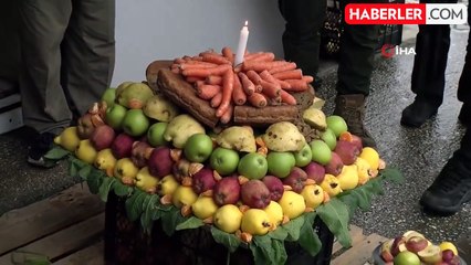 Yavru Ayılara Doğum Günü Sürprizi