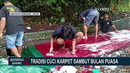 Jelang Ramadan, Warga Semarang Gotong Royong Cuci Karpet di Umbul Senjoyo