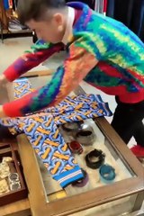 façon amusante de plier les vêtements