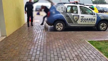 Homem é preso por descumprimento de medida protetiva no Santa Felicidade