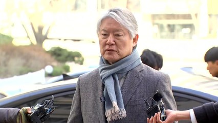 노환규 전 의협회장 11시간 조사..."전공의 이탈은 정부 탓" / YTN