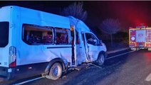 Mardin'de TIR ile öğrenci ve öğretmenlerin taşındığı minibüs çarpıştı: 7 yaralı