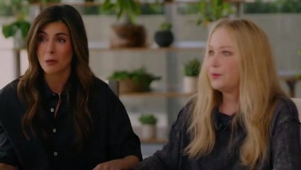 Christina Applegate Opens Up About the Heartbreaking Loneliness of Living with MS 😢