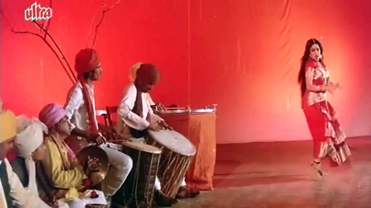 Piya Bina Jal Rahi / 1985 Aandhi Toofan / S. Janaki, Hema Malini