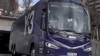 Le bus du Real Madrid change de peau et de couleur