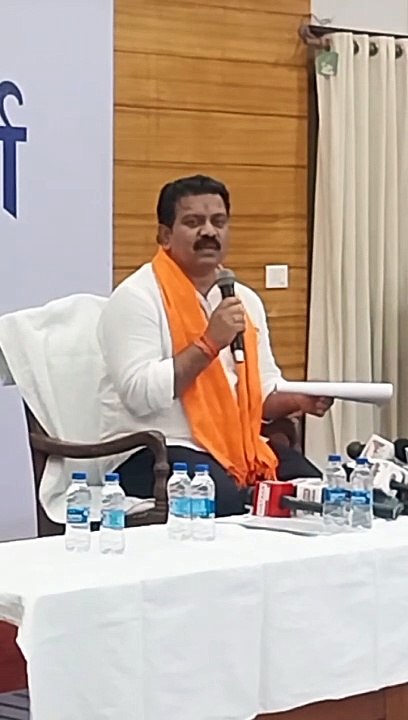 न्यू सर्किट हाउस में उपमुख्यमंत्री विजय शर्मा क...