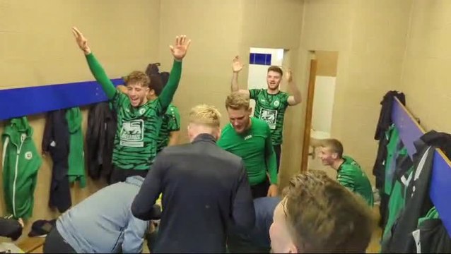 Les Grand-Leeziens fêtent leur victoire dans le derby gembloutois.