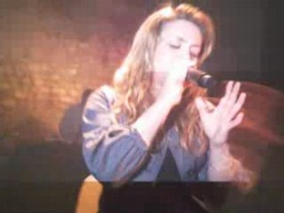 LEA CASTEL REVIENS MOI