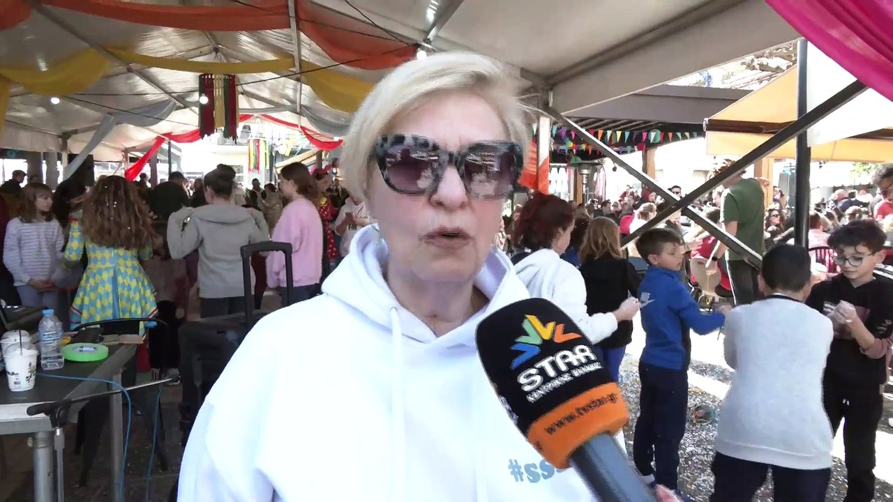 "Βούλιαξε" από κόσμο η πλατεία της Σπερχειάδας στο 2ο circus street food festival με γεύσεις από όλο τον κόσμο