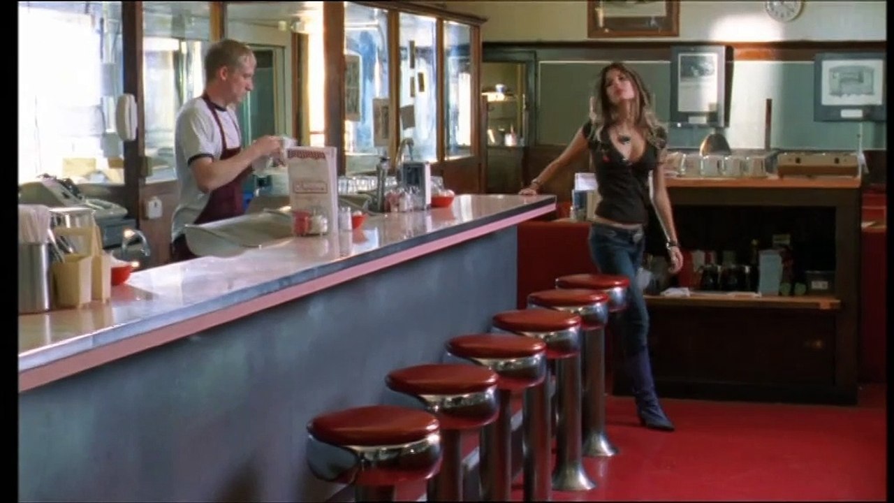 Elsewhere - Every town has its secrets - Full movie - 2009