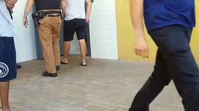 Adolescente chama amigos para defender mãe e situação termina na delegacia