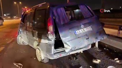 Kocaeli'de iki hafif ticari araç çarpıştı :1 yaralı