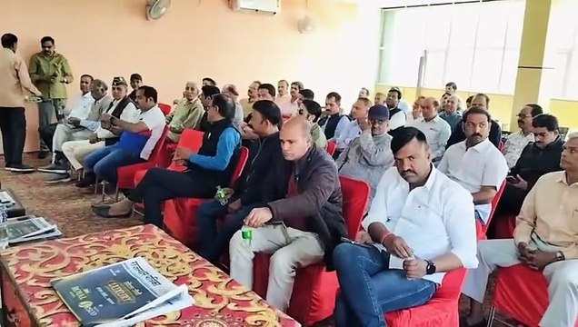 स्पीक आउट: सडक़ पर बने डिवाइडर, कॉलोनी के लगें नियमन शिविर