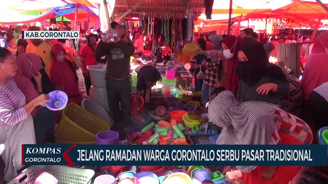 Jelang Ramadan, Warga Gorontalo Padati Pasar Tradisional