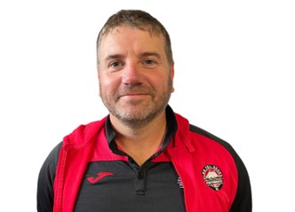 Porthmadog manager Steve Williams reacts to 3-1 defeat against Buckley