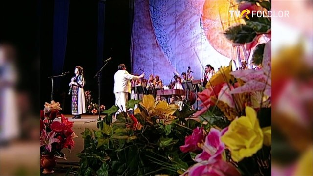 Veta Biris - Asa-i romanul (Tezaur folcloric - arhiva TVR)