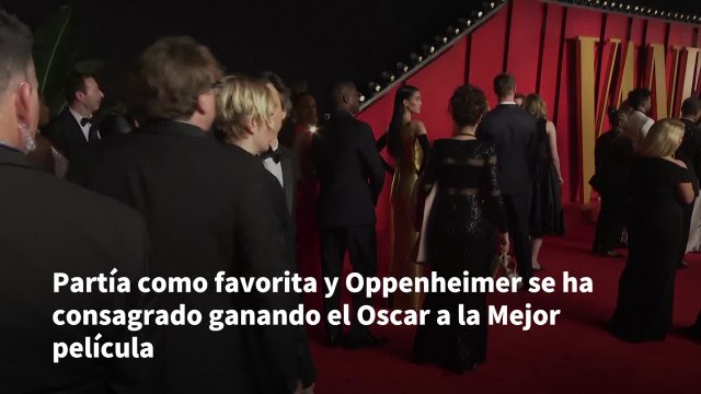 'Oppenheimer' triunfa en los Oscar con siete premios y Emma Stone gana su segunda estatuilla