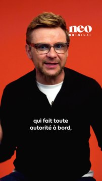 Ancien steward, l’humoriste Jeanfi Janssens est venu nous partager quelques anecdotes de vols insolites. ✈️ ‍✈️