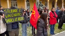Pavia, studenti in protesta per le borse di studio