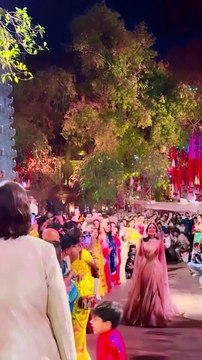 لقطات من زفاف ابن اغنى رجل في الهند وابنت ثاني اغنى رجل في الهند