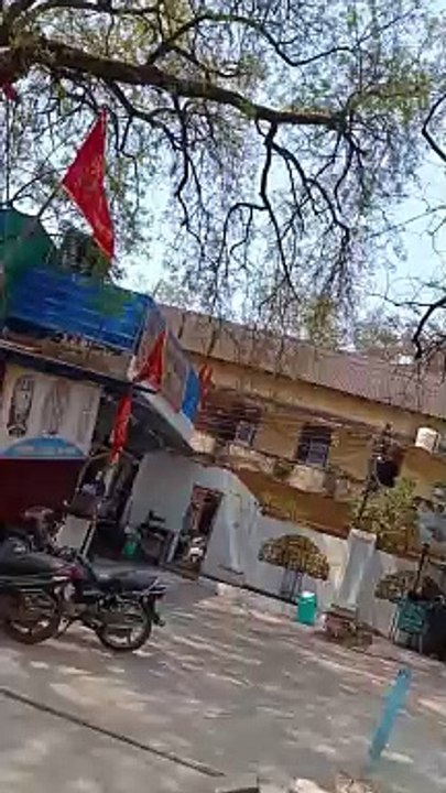 nagar nigam Bilaspur me bill jame karne lambi line