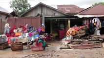 Ilha de Sumatra sofre com efeitos de deslizamentos