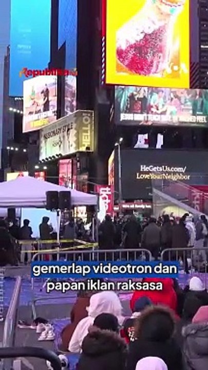 Umat Islam di New York Gelar Sholat Tarawih di Times Square