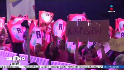 Xóchitl Gálvez presenta 10 compromisos con las mujeres