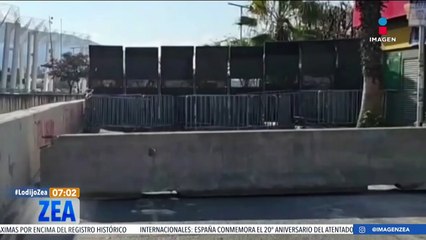 Blindan Palacio de Gobierno de Guerrero por protestas de estudiantes