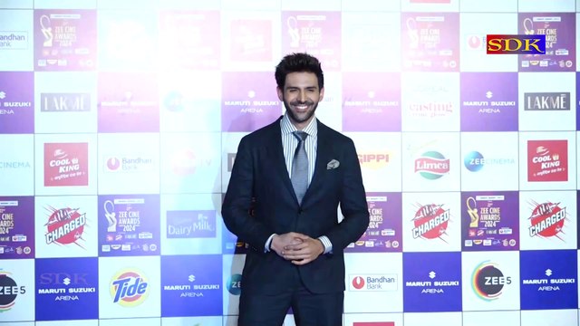 KARTIK ARYAN, SRK, SUNNY DEOL , VIDYA BALAN, BOBBY DEOL AND MANY AT RED CARPET OF ZEE CINE AWARDS 2024