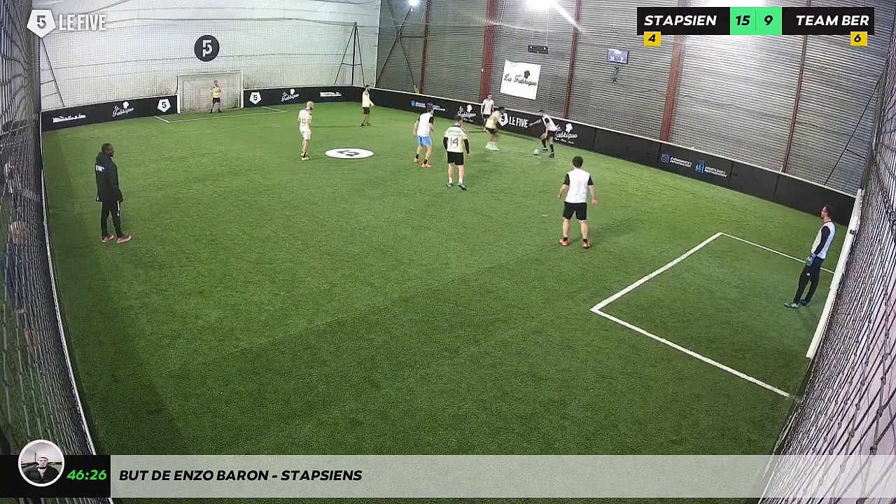 But de Enzo Baron - STAPSIENS